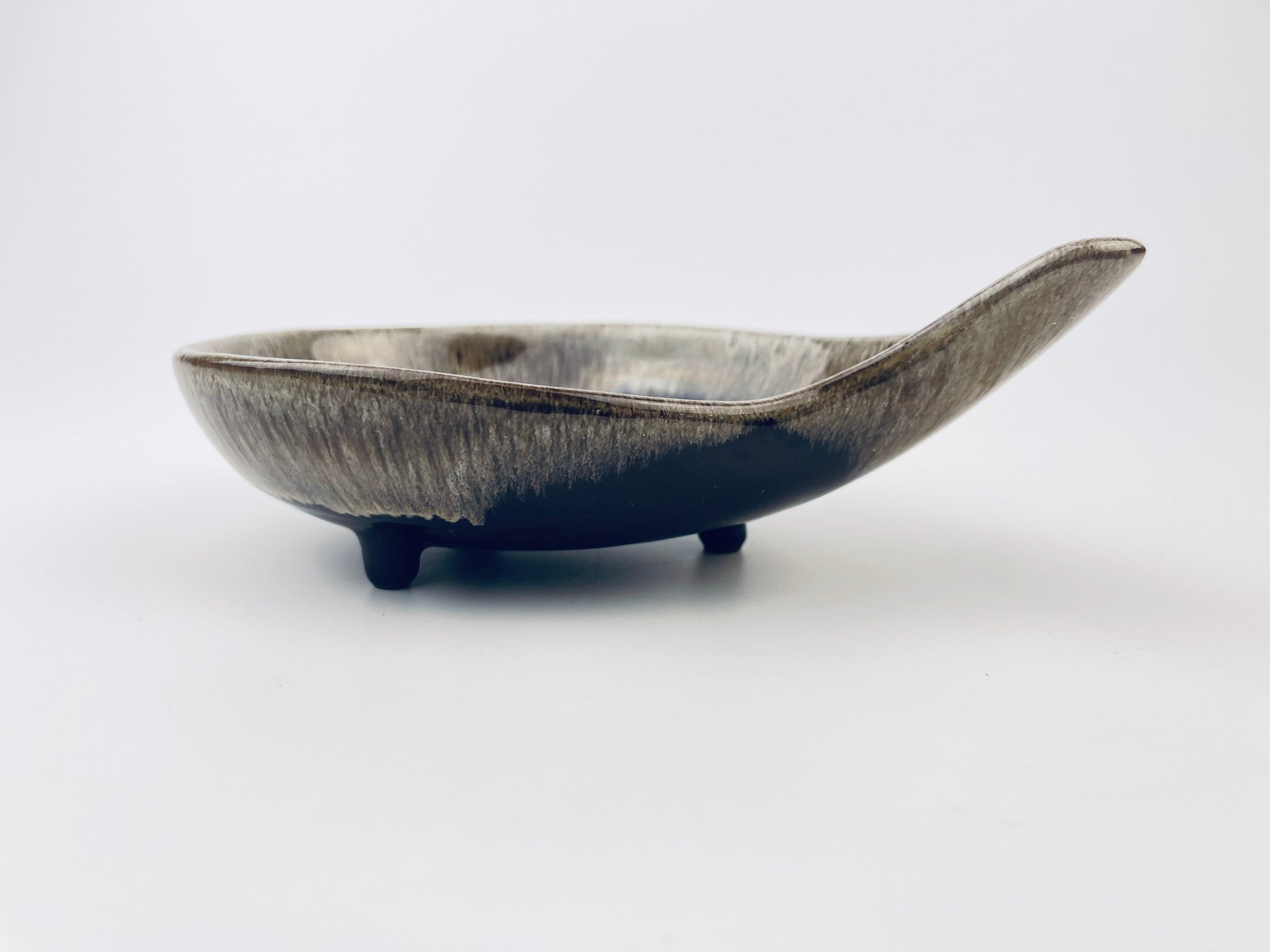 Product image for 'vintage teardrop drip glazed red clay trinket dish evangeline pottery canada made in canada' (view 2a6455)