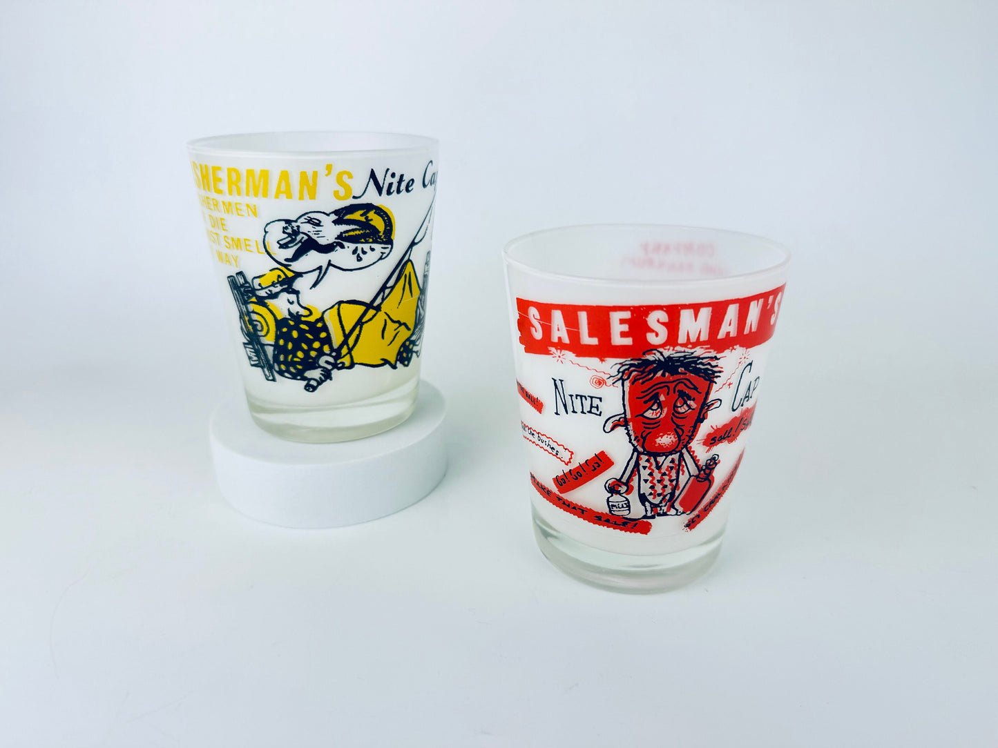 Product image for 'vintage funny gag gift barware liqueur measure glass set of two 2' (view 1dfa82)