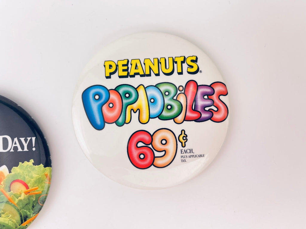 Product image for 'vintage promotional mcdonalds canada restaurant pins pinback buttons sold individually made in canada' (view 6171c7)