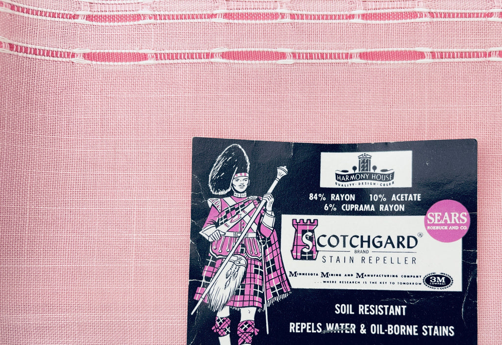 Product image for 'vintage sears roebuck co pink white square placemats set of four 4 harmony house made new old stock nos' (view e9a7b8)