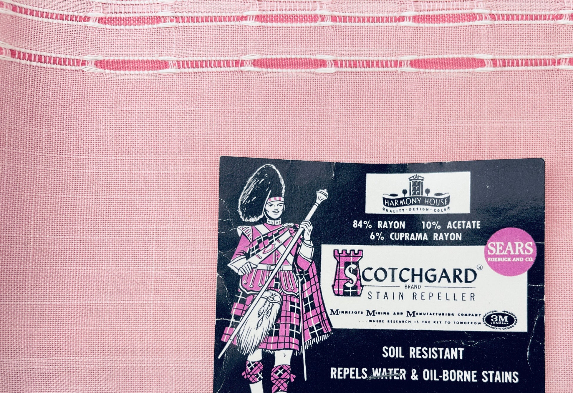 Product image for 'vintage sears roebuck co pink white square placemats set of four 4 harmony house made new old stock nos' (view e9a7b8)