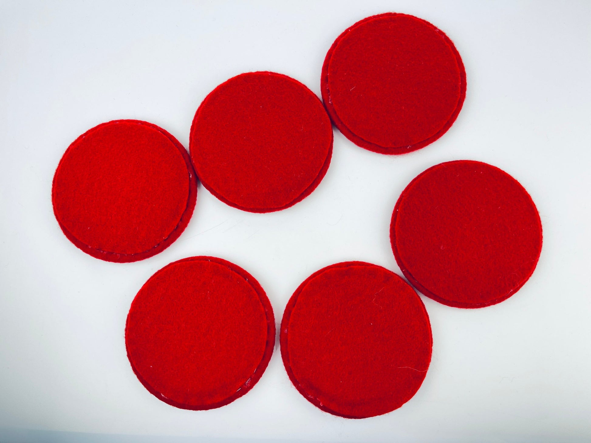 Product image for 'vintage handmade red white fabric christmas coaster set set of six 6' (view 9dd81c)