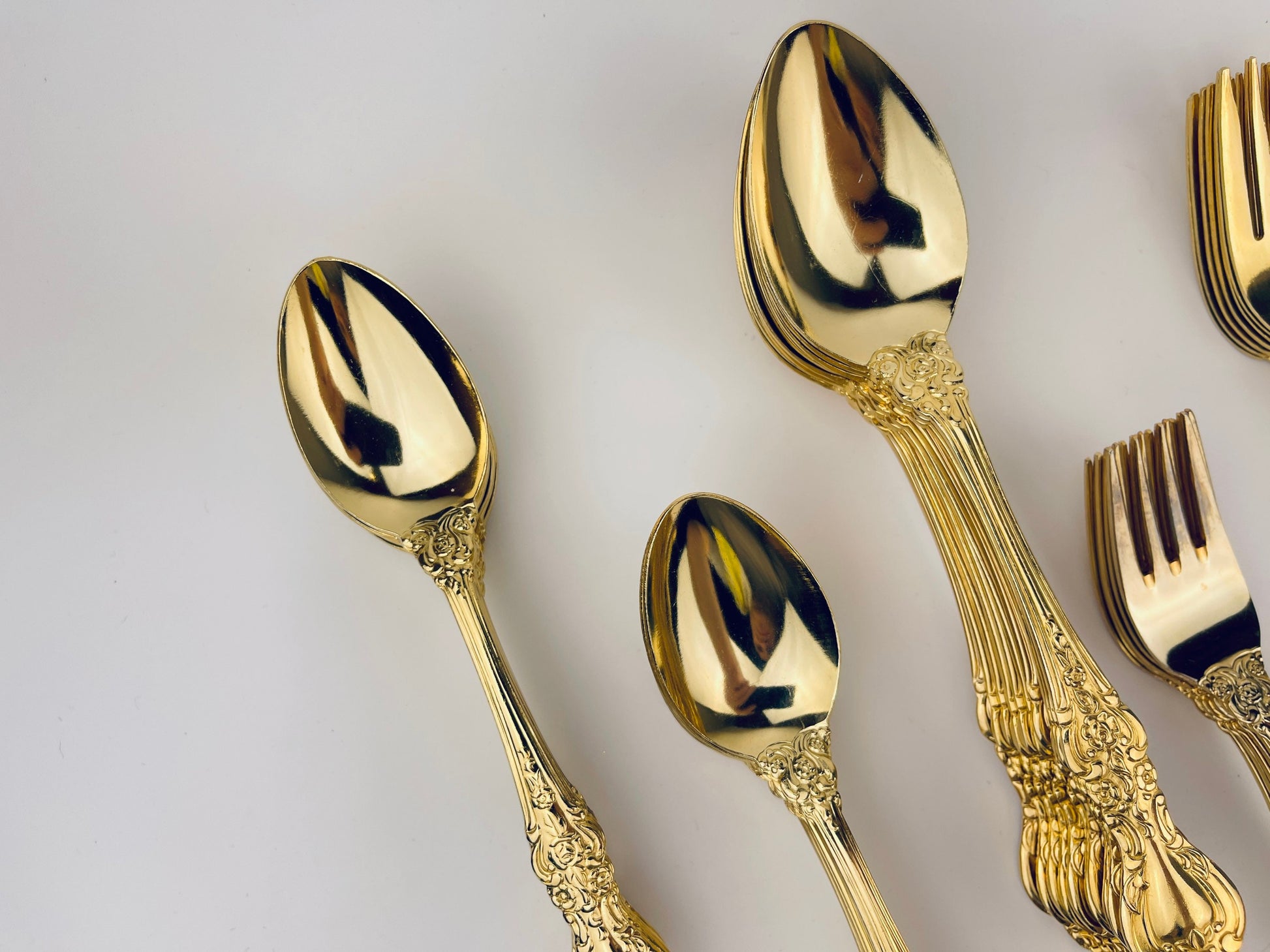 Product image for 'vintage ornate gold plated northcraft royal sealy flatware silverware made in japan stainless steel pieces sold separately' (view 7be906)