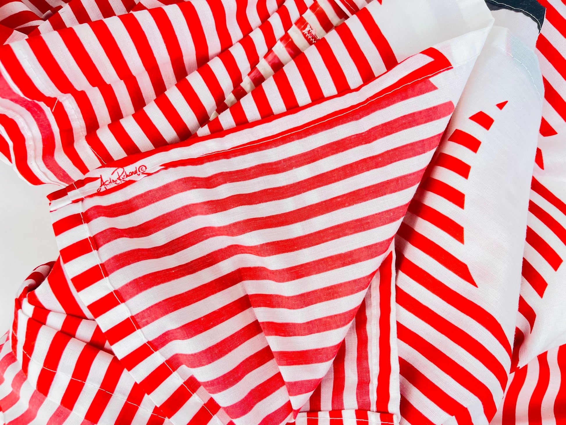 Product image for 'vintage 80s red striped white black flower pattern shower curtain designed by andre richard made in canada' (view c8afe6)