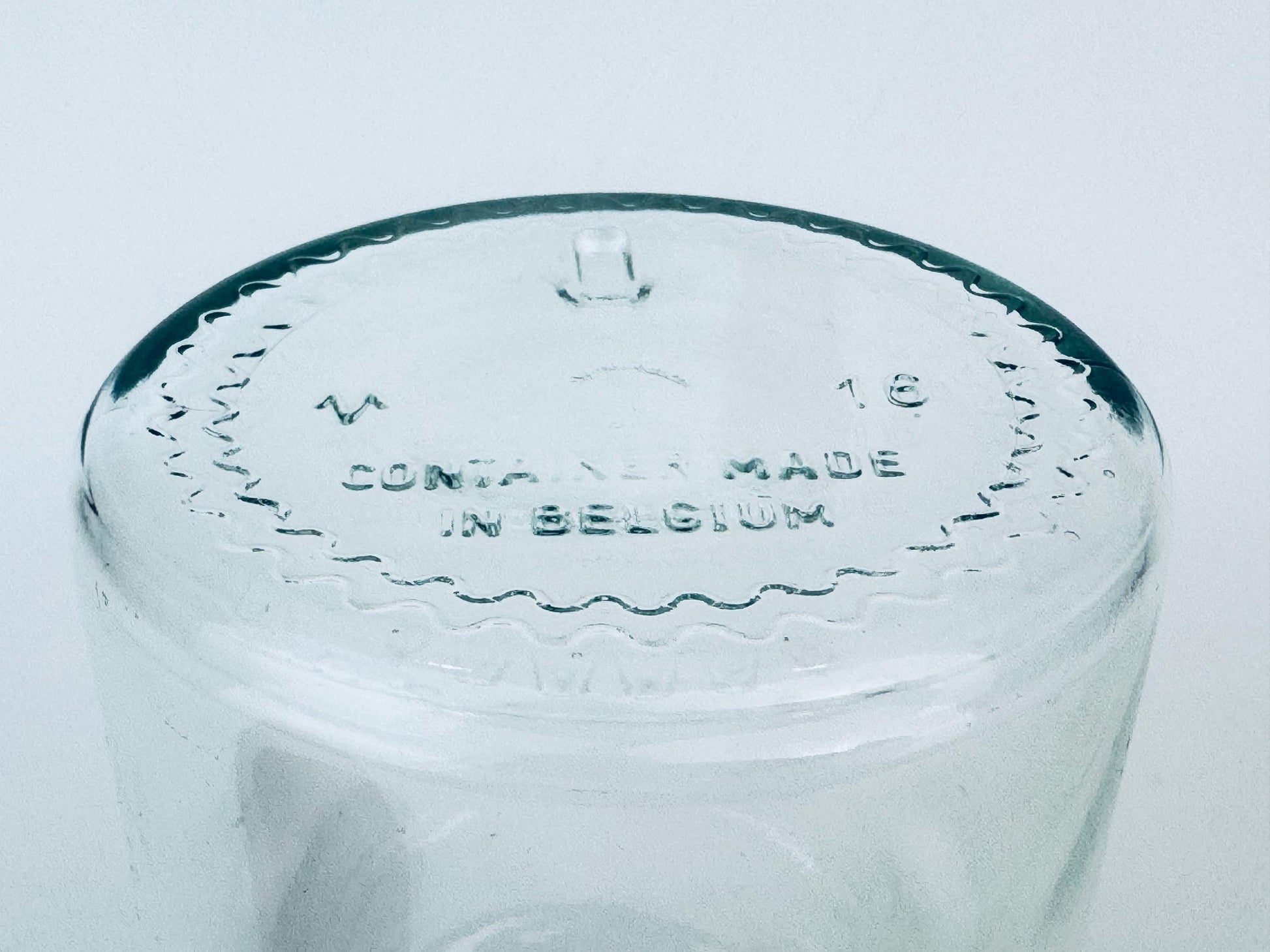 Product image for 'vintage bright red glass lid apothecary airtight glass jar made in belgium' (view 48228a)