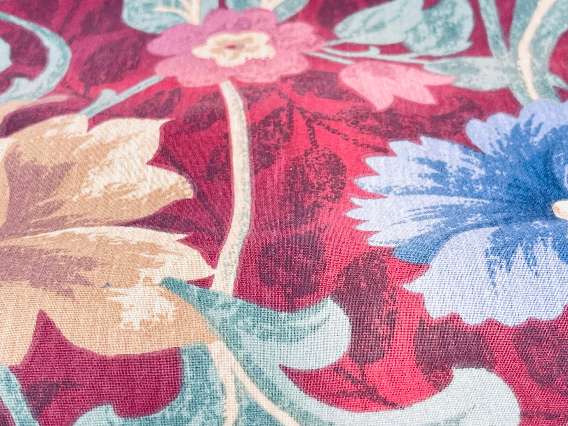Product image for 'vintage maroon large floral print fabric 45 x 80' (view 0d2d6d)