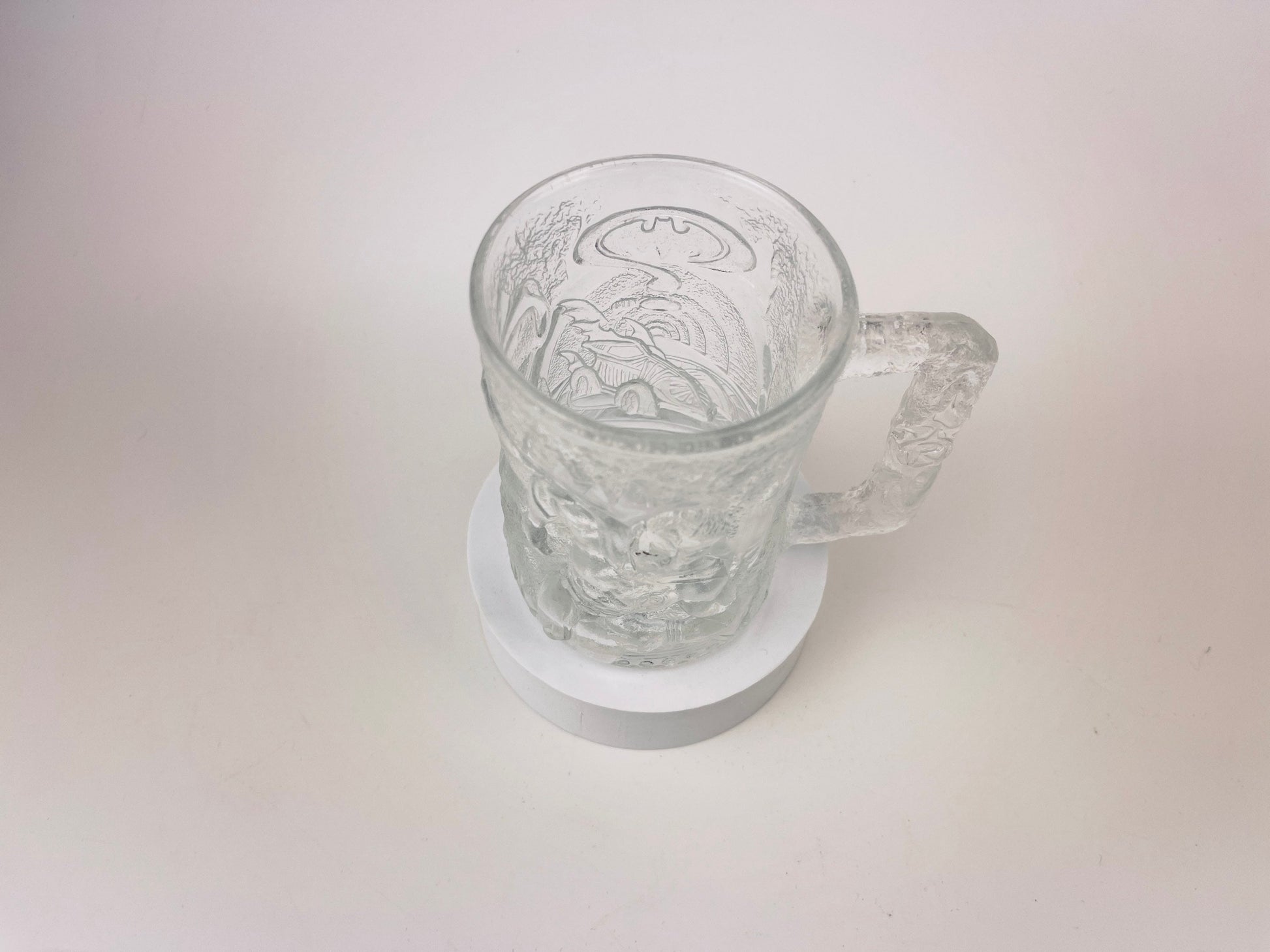 Product image for 'vintage mcdonalds batman forever robin ice glass mugs made in france 1995' (view e15a76)