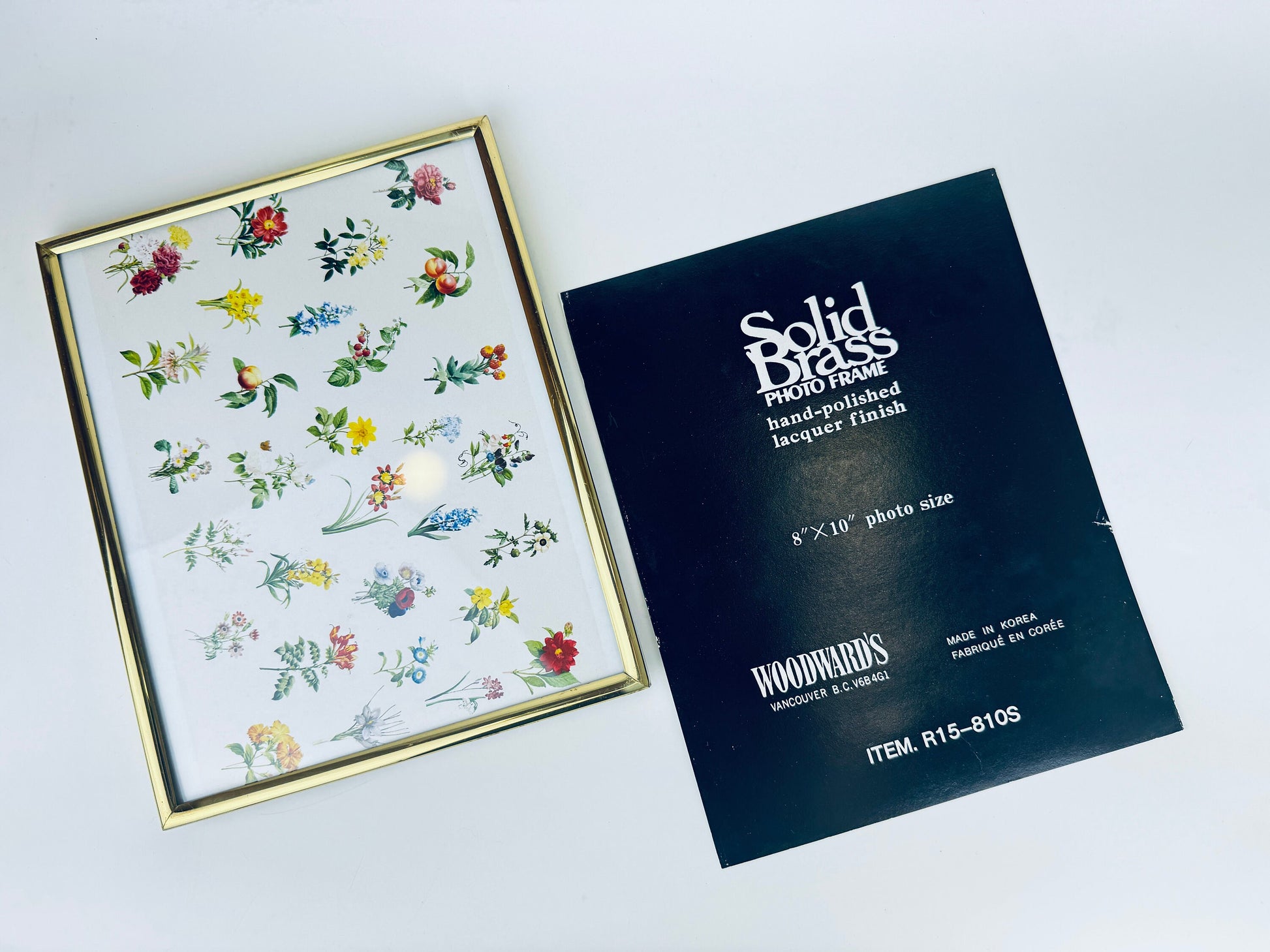 Product image for 'vintage solid brass tabletop wall picture frame 8 x 10 made in korea woodwards department store' (view 5dbb88)