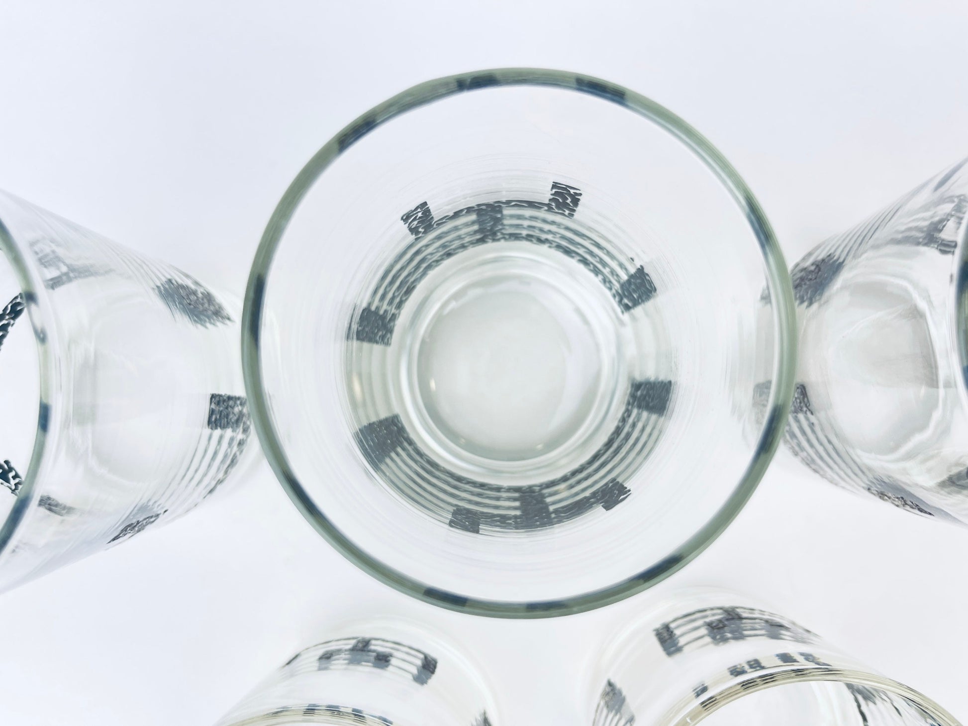 Product image for 'vintage libbey highball lowball glasses set of five 5 textured silver abstract line pattern' (view fded32)