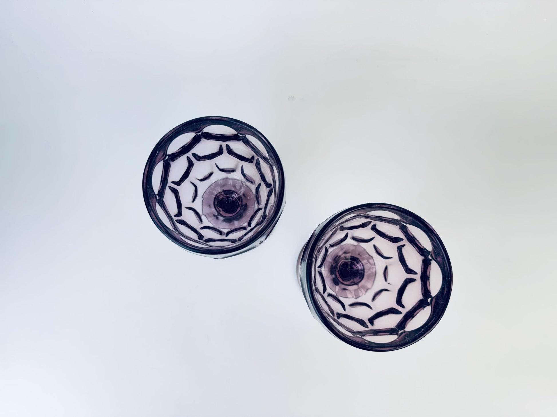 Product image for 'vintage plum purple fostoria moonstone glasses set of two 2' (view 4aa579)