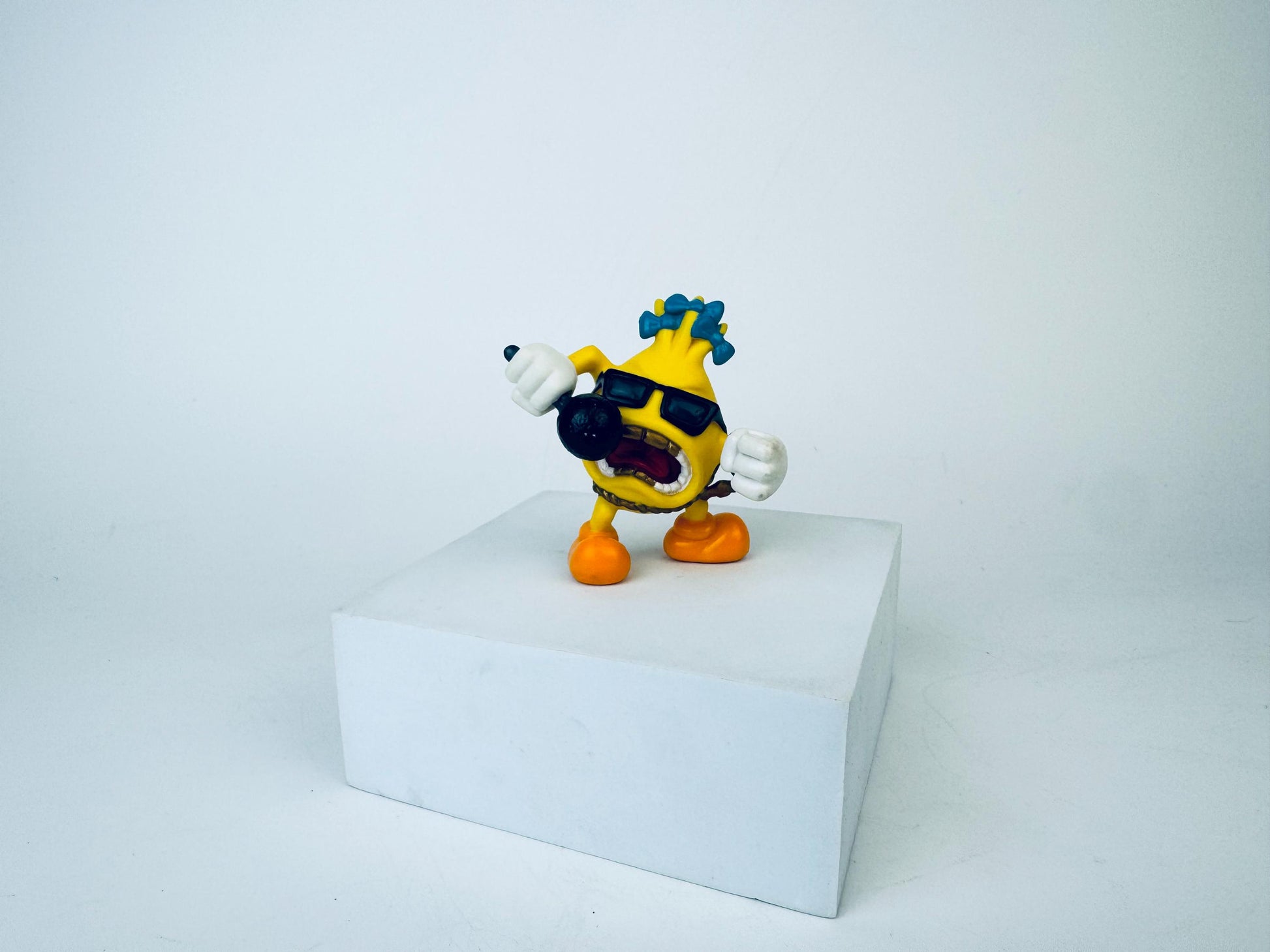 Product image for 'vintage tech deck dudes world industries figurine 2001' (view 10533a)
