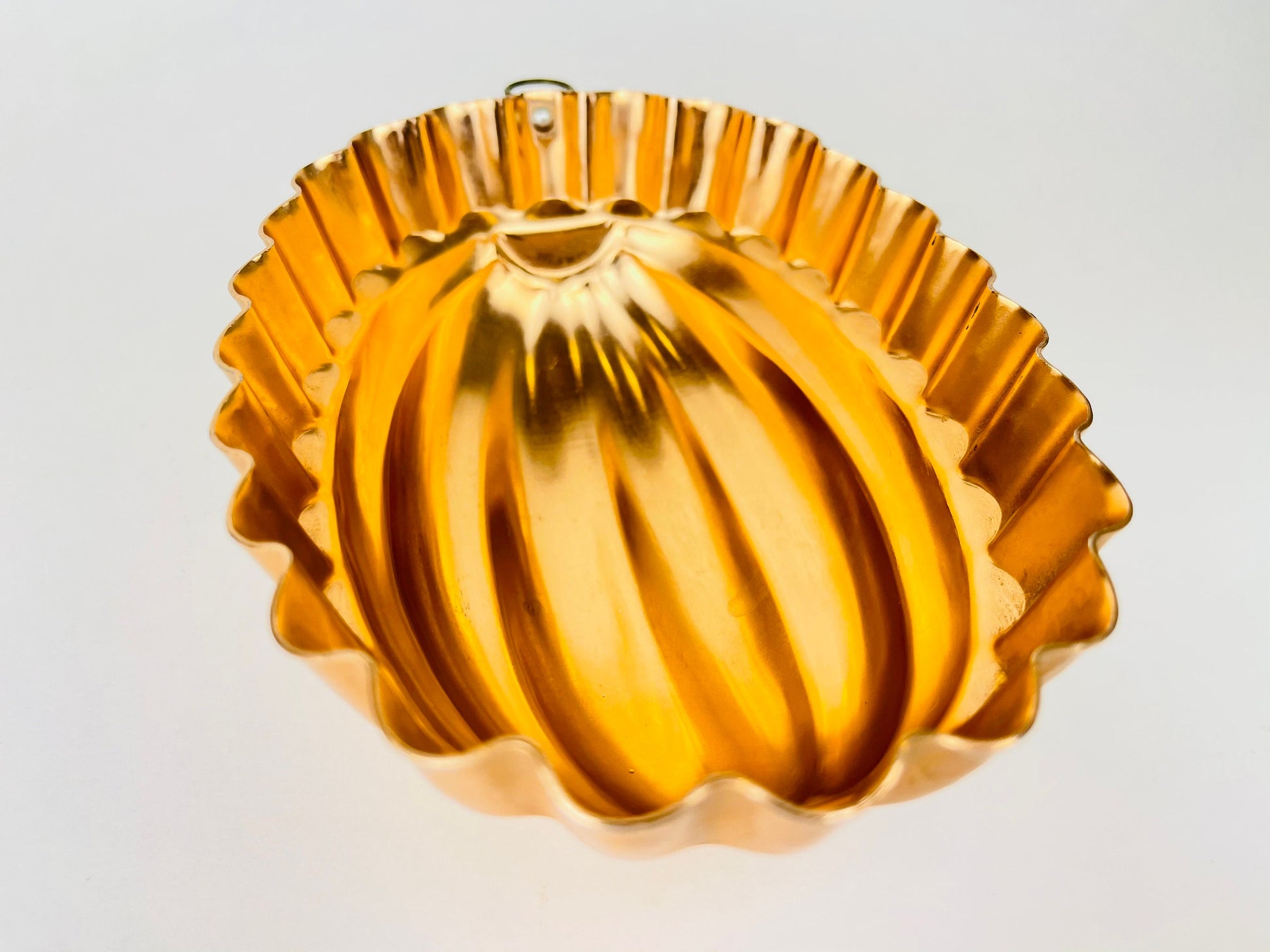 Product image for 'vintage copper cocao pod wall art mold hanging' (view 56cb69)