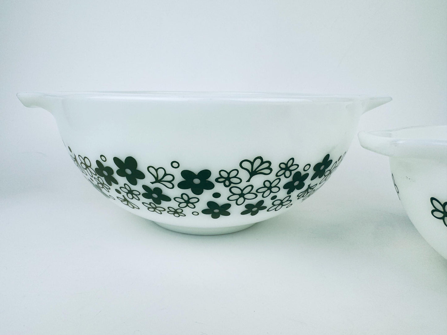 Product image for 'vintage spring blossom pyrex cinderella casserole bowls sold separately' (view 043edf)