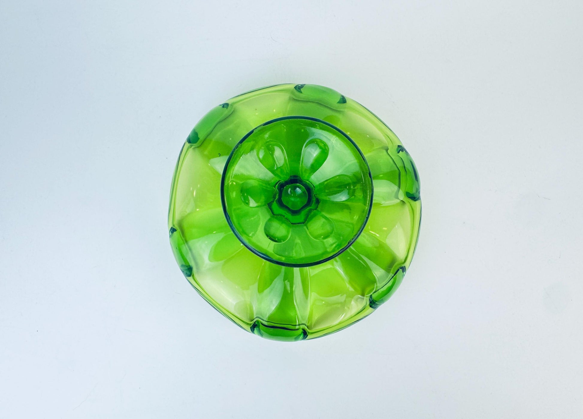 Product image for 'vintage viking epic glass green six petal crimped compote mid century modern art glass bowl' (view 85dee5)