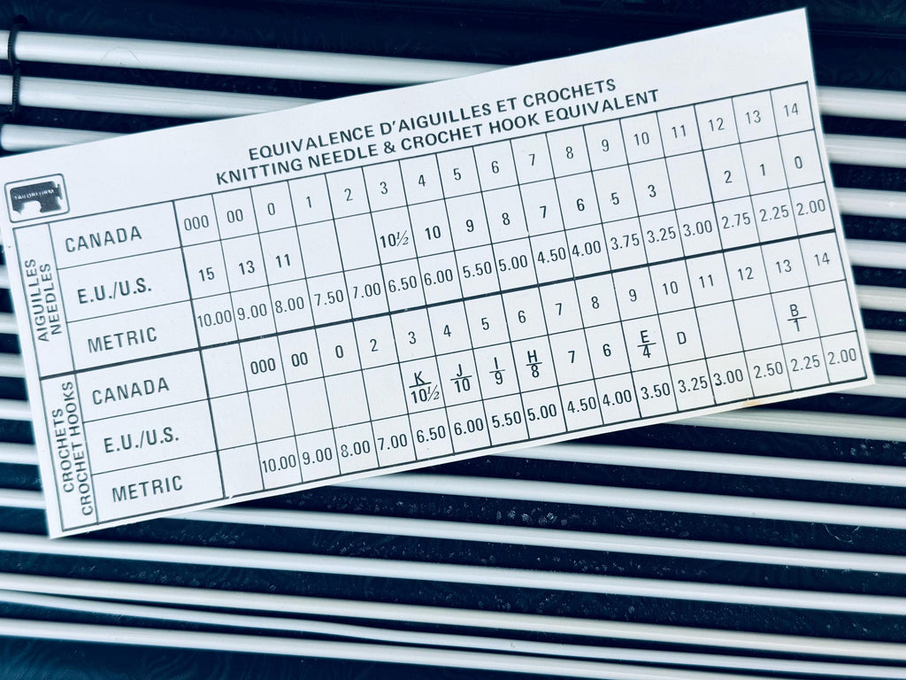 Product image for 'vintage knitting crochet needle kit includes variety needle sizes made in england' (view b12b46)