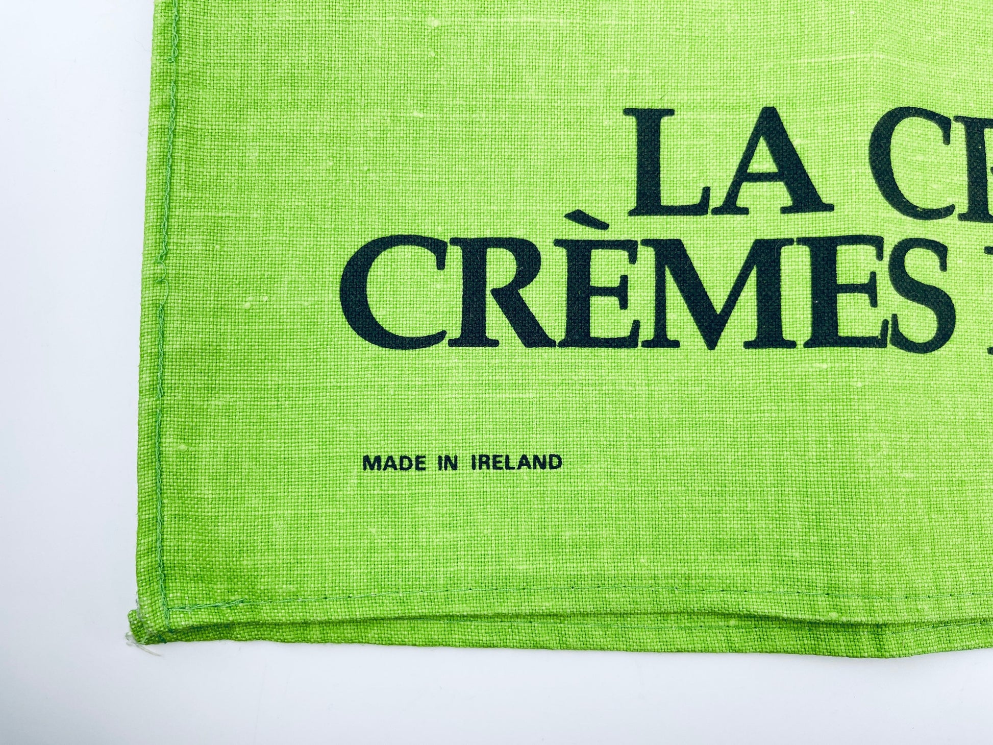 Product image for 'vintage odarby the cream of irish creams linen tea towel statement towel made in ireland en francais' (view d0ca48)