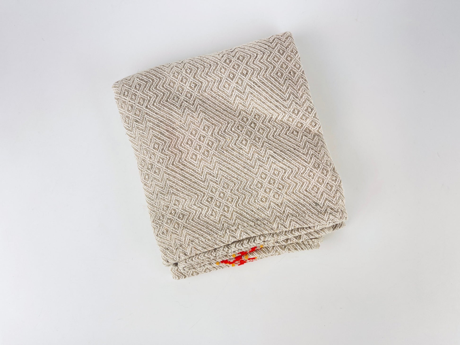 Product image for 'vintage beige white geometric print kitchen towel red yellow stripe 100 cotton' (view 271eb4)