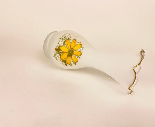 Product image for 'vintage frosted glass vase hand painted daisy gold rim cottagecore decor' (view 956ac6)