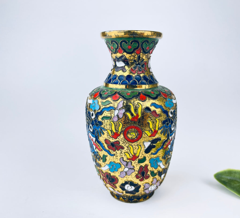 Product image for 'vintage small brass cloisonne vase chinese dragon pattern attractive aged patina' (view 69837c)