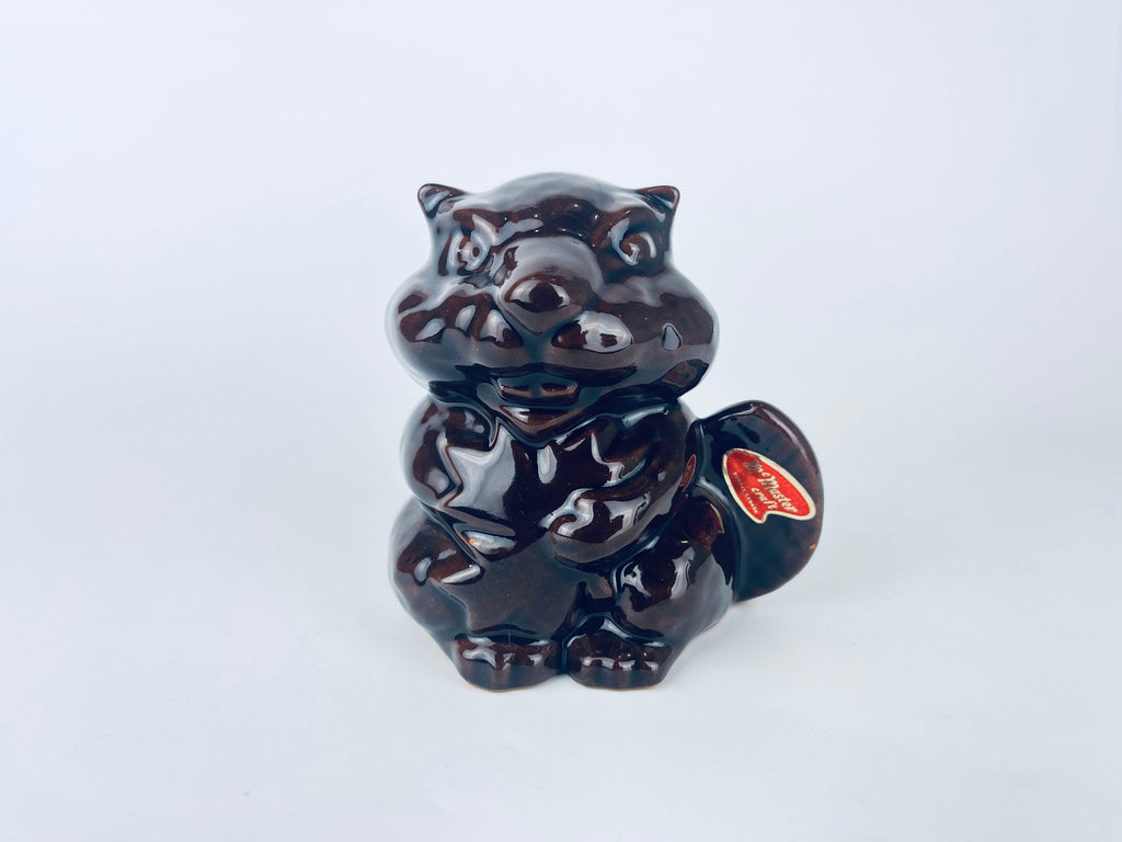 Product image for 'vintage red clay mcmaster craft beaver piggy bank made in canada' (view 486c82)