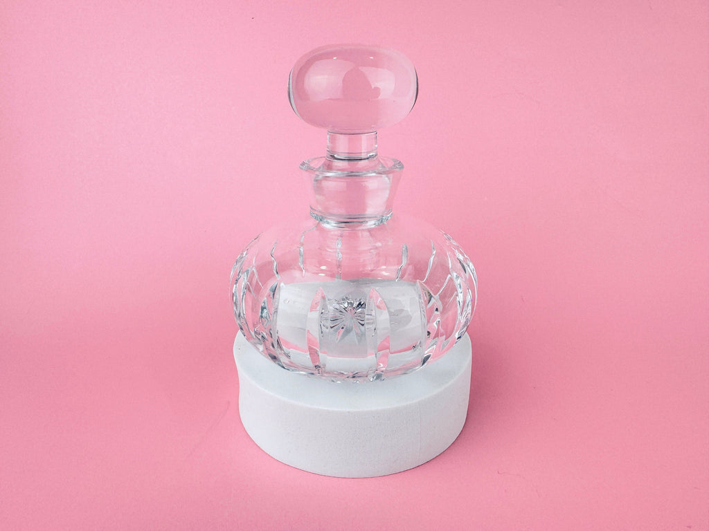 Product image for 'vintage atlantis lead crystal sonnet pattern perfume decanter made in portugal' (view f6d55e)