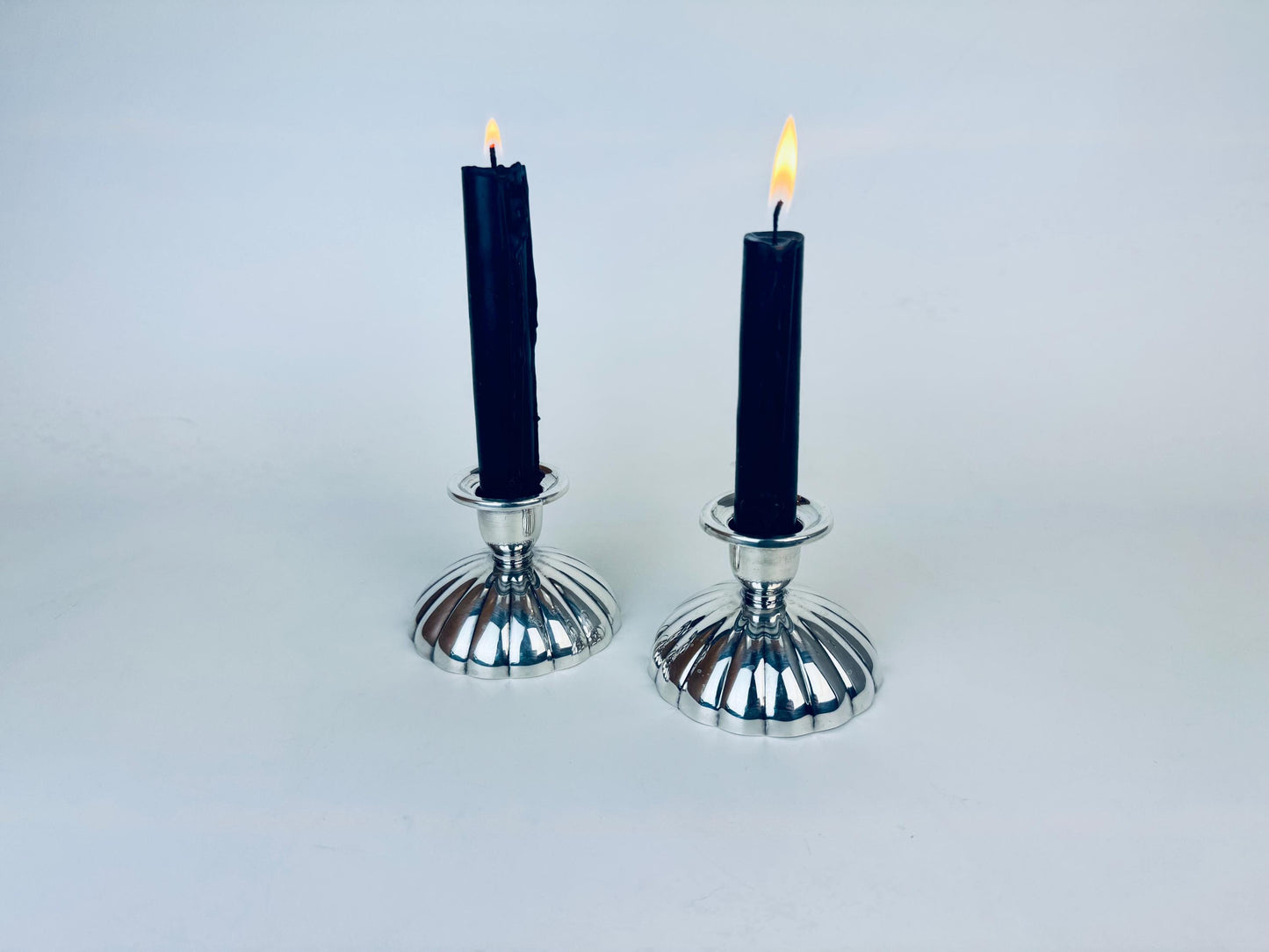 Product image for 'vintage oneida silver plated copper candlestick holders set of two' (view 8ad6d1)