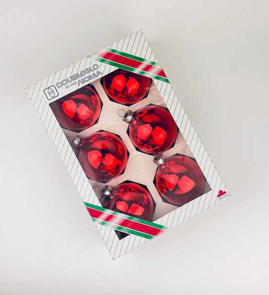 Product image for 'vintage shiny red glass christmas tree ornaments set of six 6 made in canada by doubl glo noma' (view 15d43b)