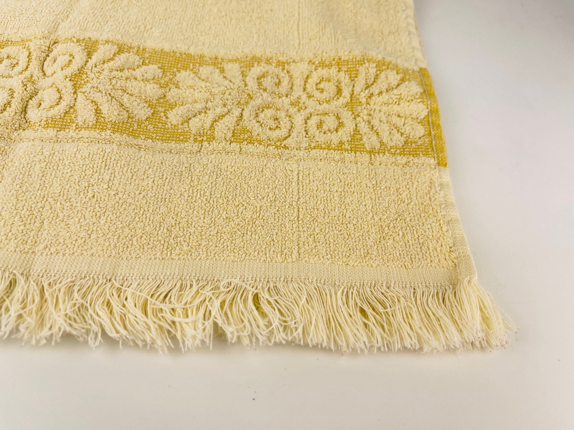Product image for 'vintage hand fringe towel cannon monticello made in usa cotton polyester blend sold separately' (view 7a869f)
