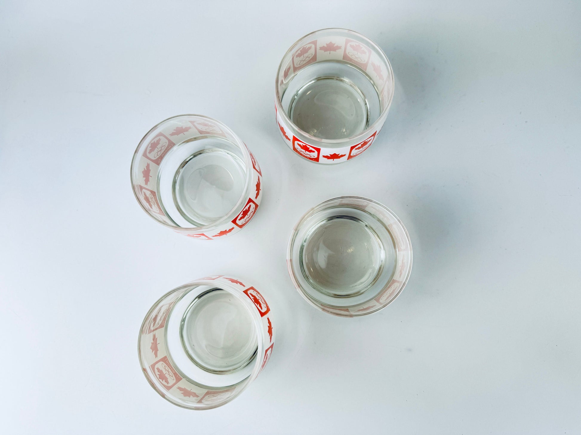 Product image for 'vintage 1976 canada olympics lowball rock glasses set of four 4 barware gift vintage canadiana' (view b6d24a)