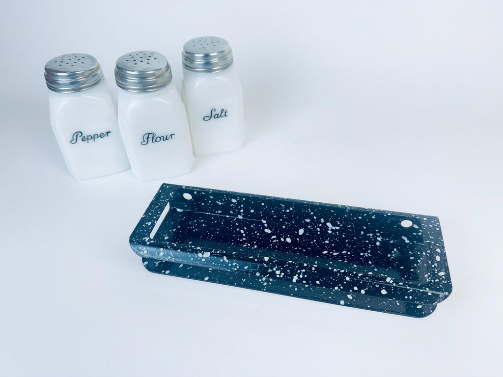 Product image for 'vintage mckee white kitchen range shaker set art deco style salt pepper flour' (view 75e949)