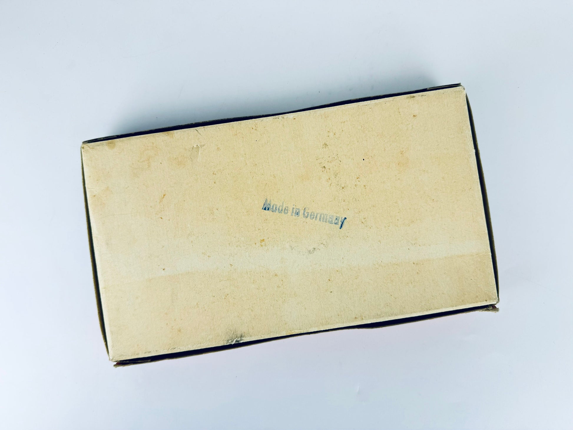 Product image for 'vintage cast iron cook waffle mold press dessert making utensil made in germany by hs waffelbackerei' (view 180f98)