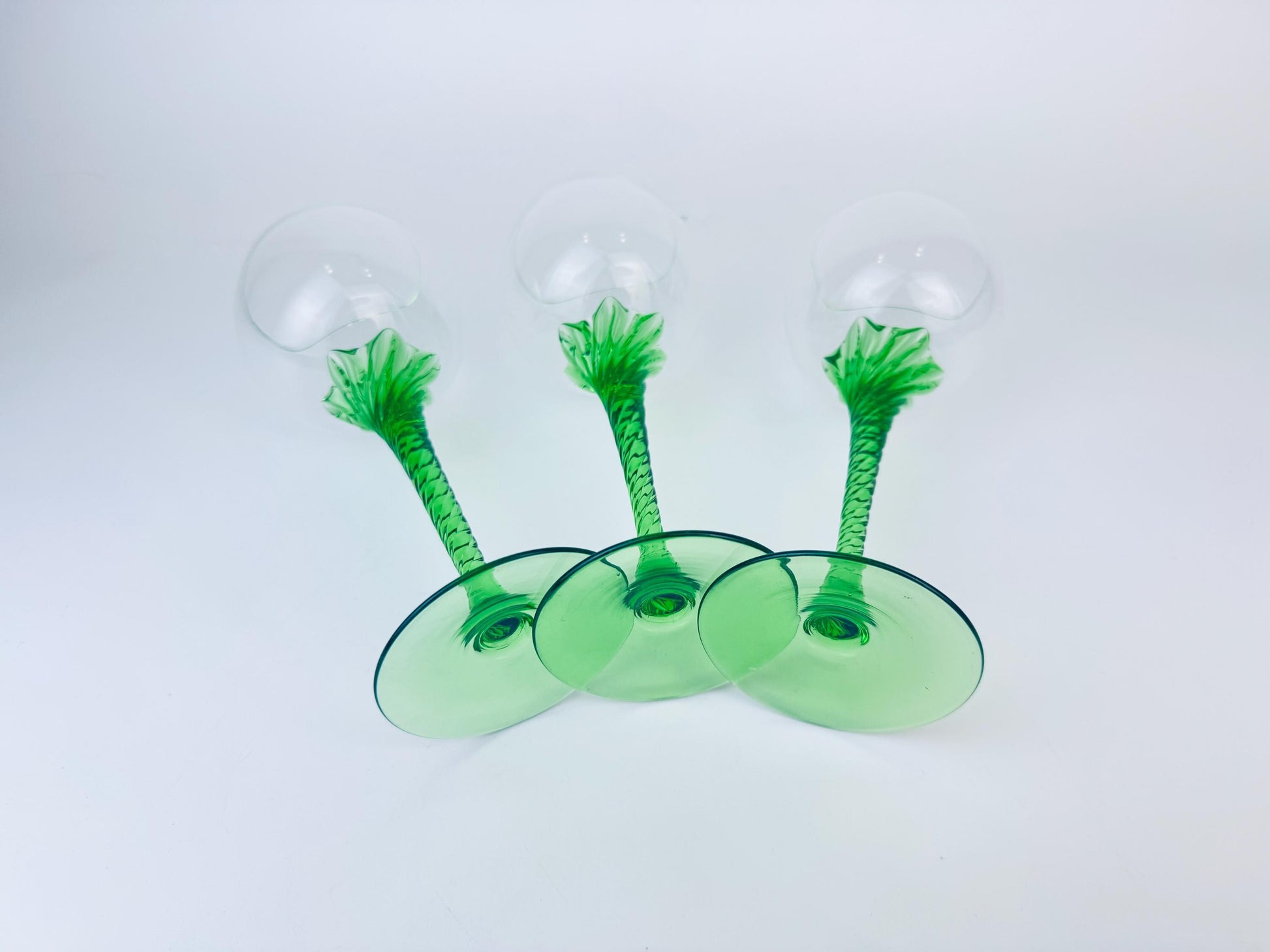 Product image for 'vintage 1970s green swirl stem wine glasses set of 3' (view 329f41)