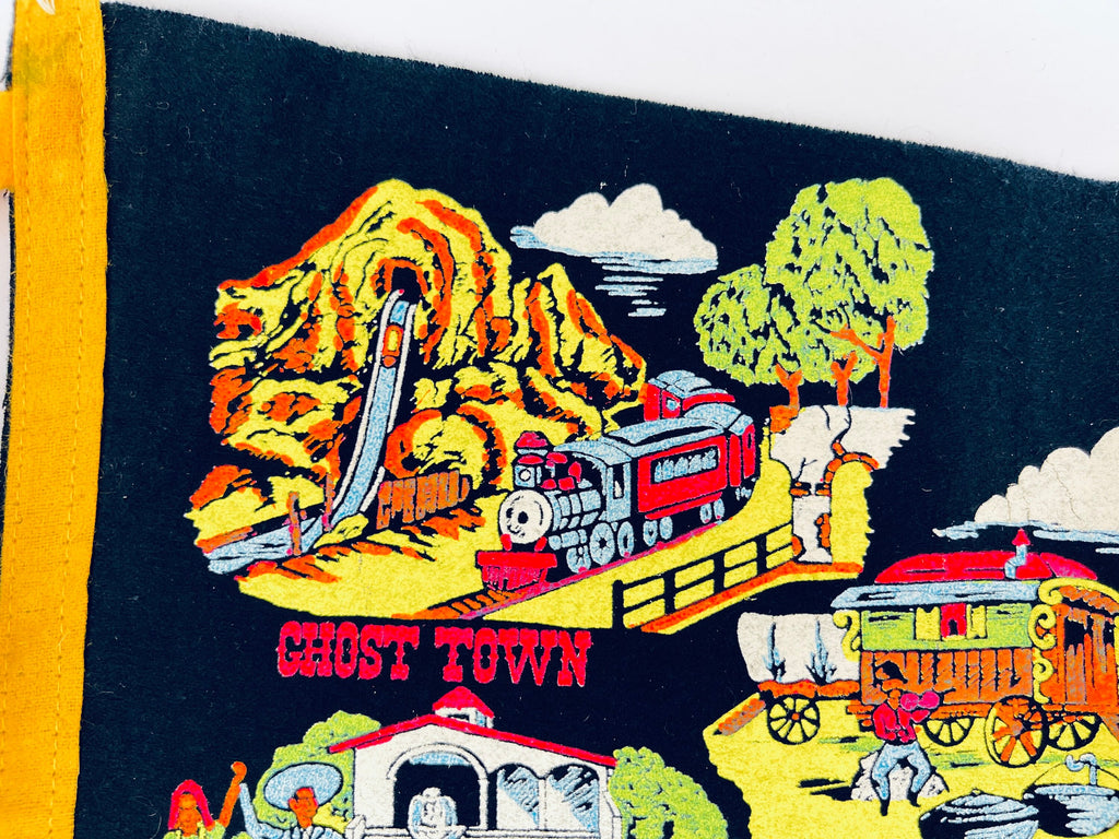 Product image for 'vintage knotts berry farm tapered pennant wall hanging' (view 0b9070)