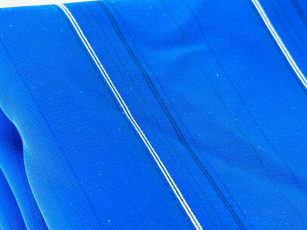 Product image for 'vintage blue white smooth polyester fabric 44 x 124' (view 75d0c0)