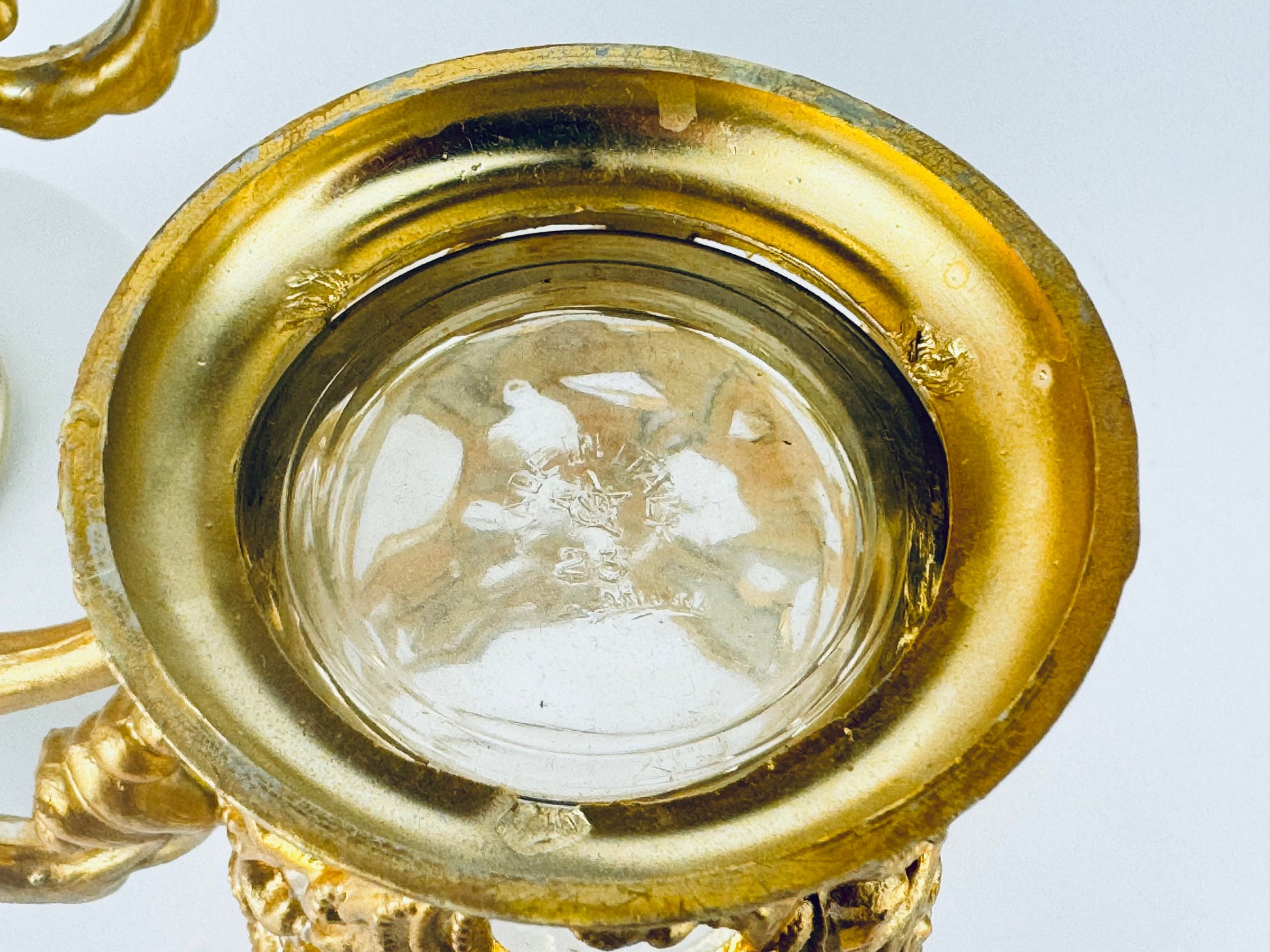 Product image for 'vintage ornate gold gilt hand painted handled glasses set of two 2 made in italy' (view 9f8fc8)