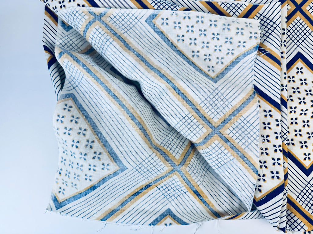 Product image for 'vintage blue yellow white striped fabric material 50 x 78' (view 03eda9)