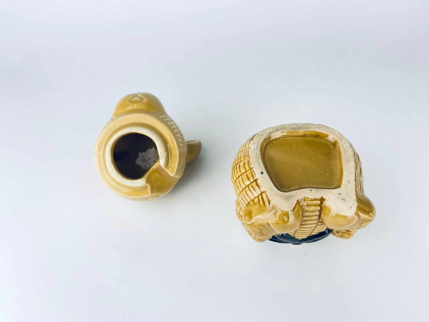 Product image for 'vintage glazed ceramic honey pot bear wooden honey dipper' (view 3bbe9c)