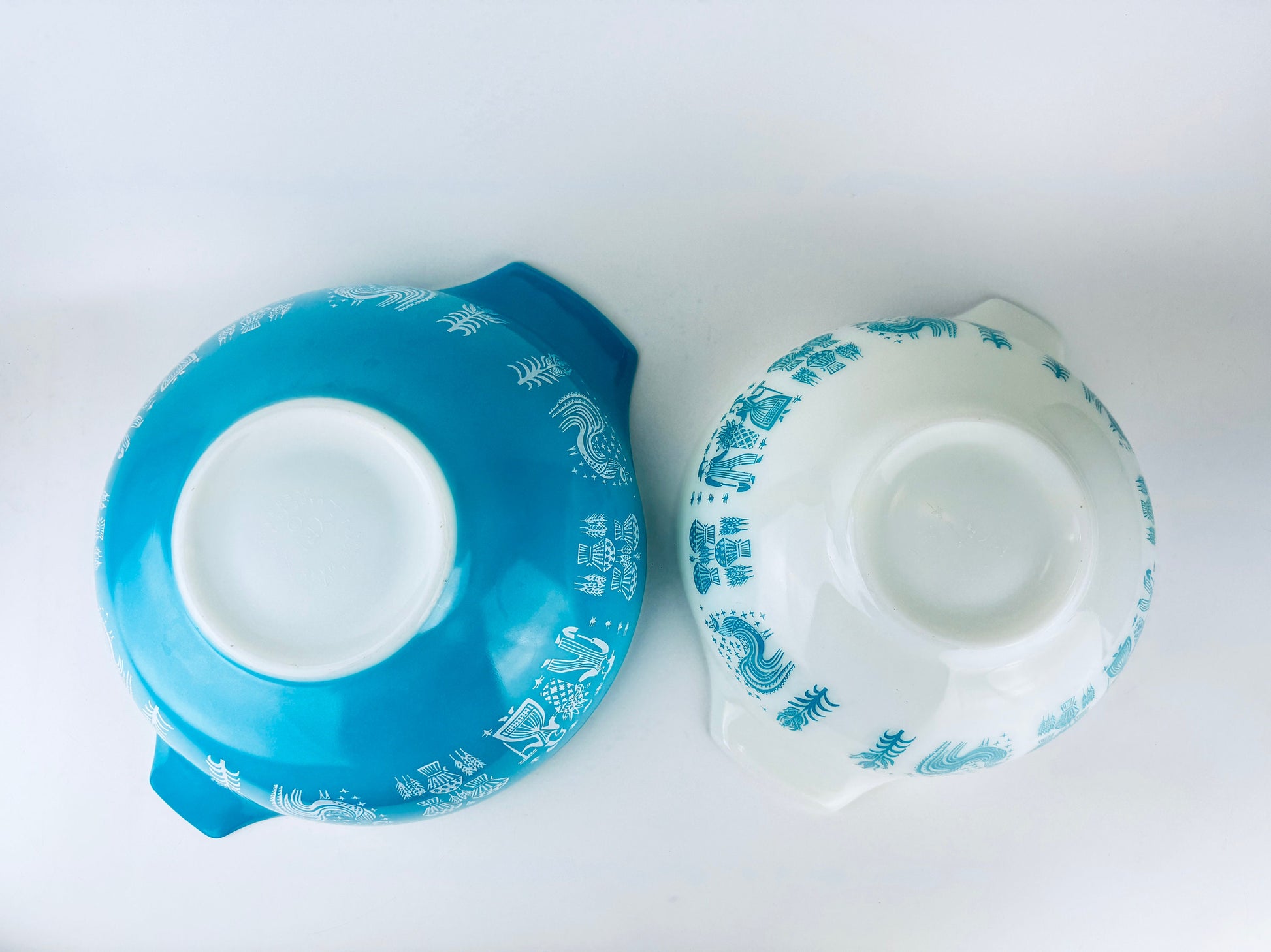 Product image for 'vintage amish butterprint cinderella pyrex mixing nesting bowls 443 444 made in usa sold separately' (view 205d64)