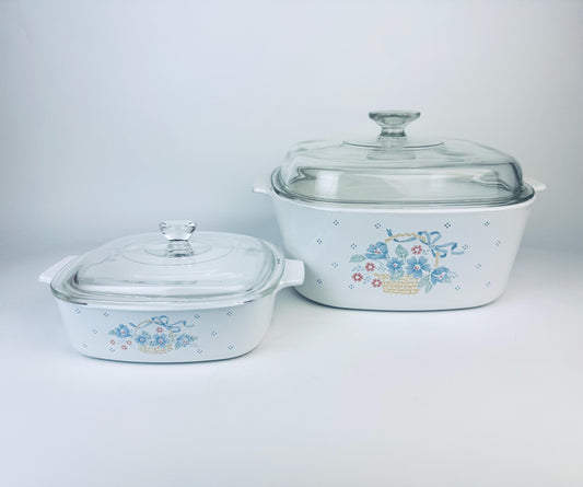 Product image for 'vintage country cornflower corning ware casserole dish made in canada sold separately' (view b49b12)