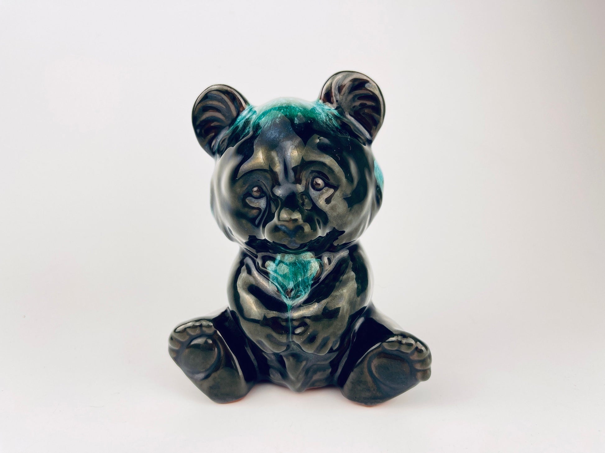 Product image for 'vintage green drip glazed teddy bear figurine blue mountain pottery made in canada' (view f4efbd)