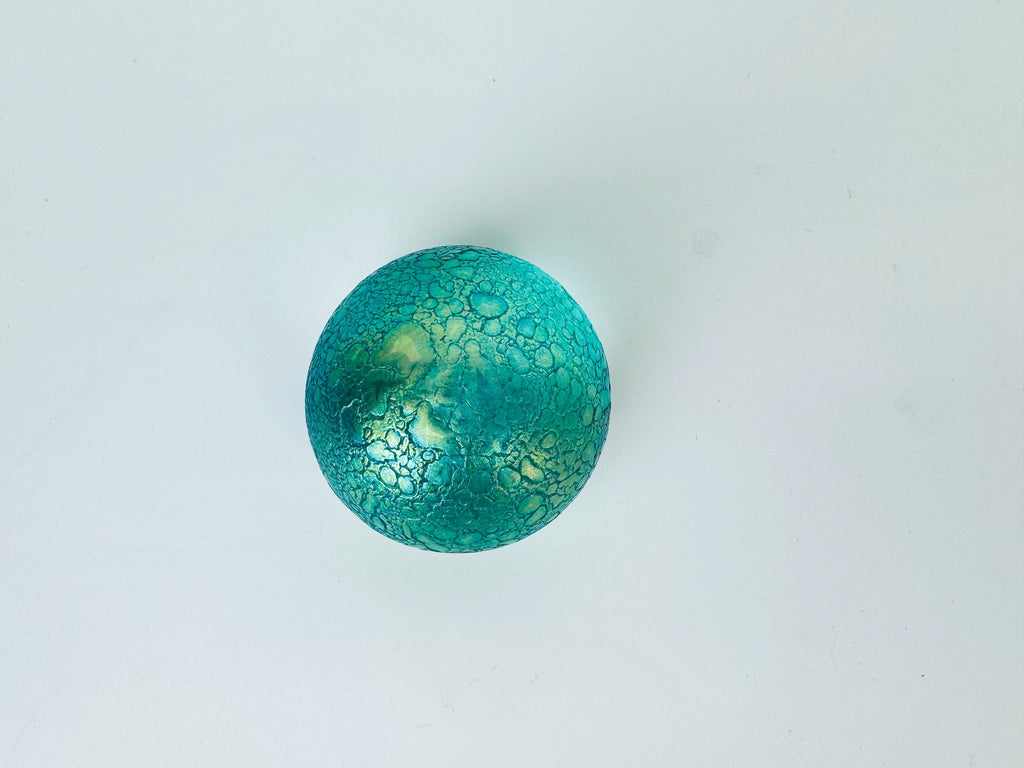 Product image for 'vintage round green iridescent crackle art glass paperweight heron glass studio made in england' (view a3c6fb)