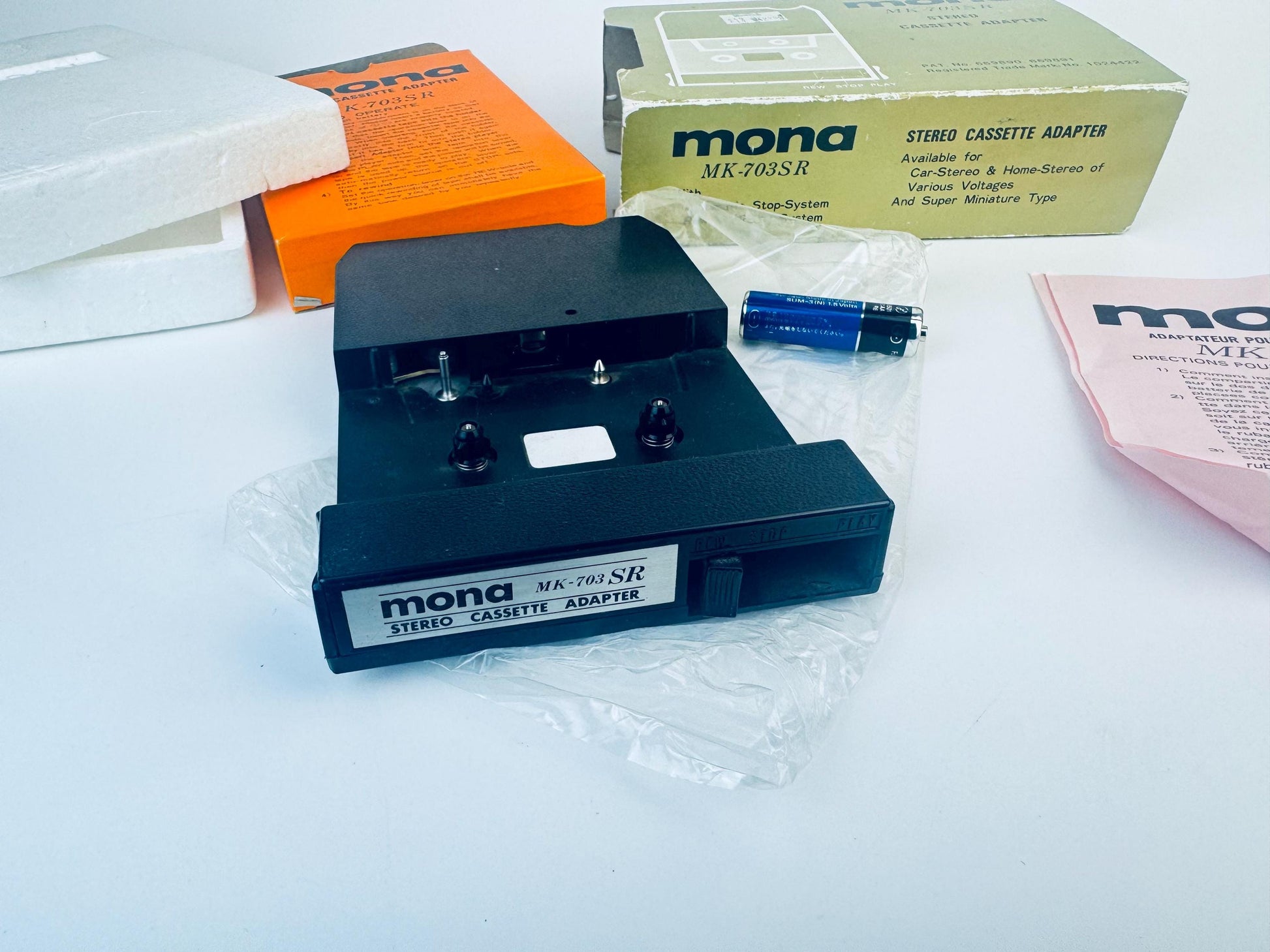 Product image for 'vintage mona mk 703sr 8 track stereo cassette adaptor' (view 467fd1)
