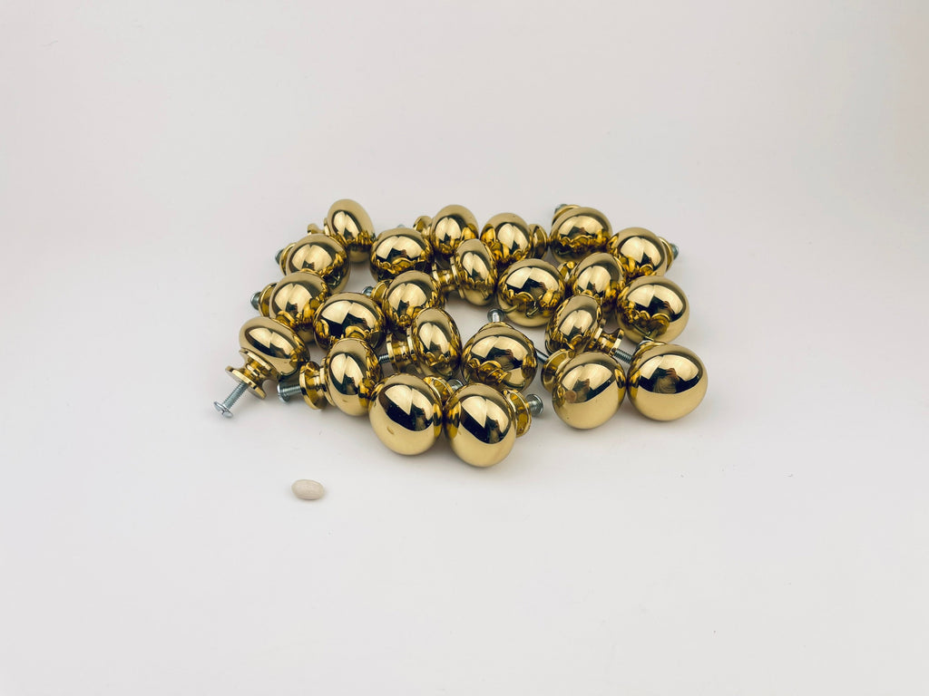 Product image for 'vintage 1980s solid brass drawer knob polished circular pull for cabinets or dressers' (view f48e78)
