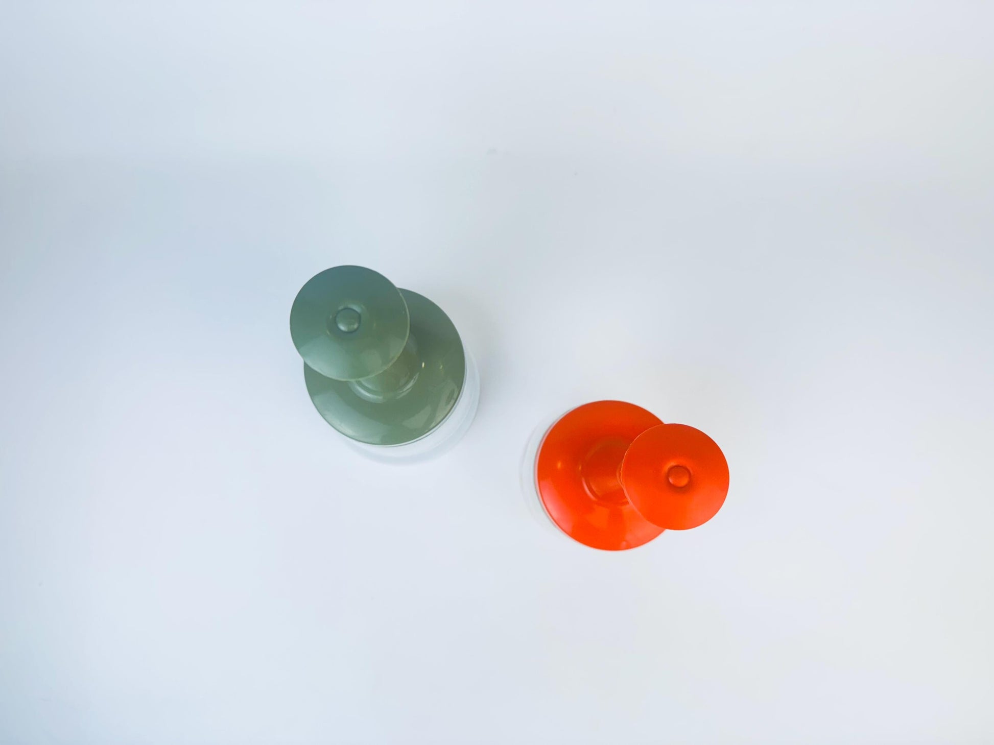 Product image for 'vintage androck hand held vegetable nut chopper made in canada sold separately' (view a36c20)