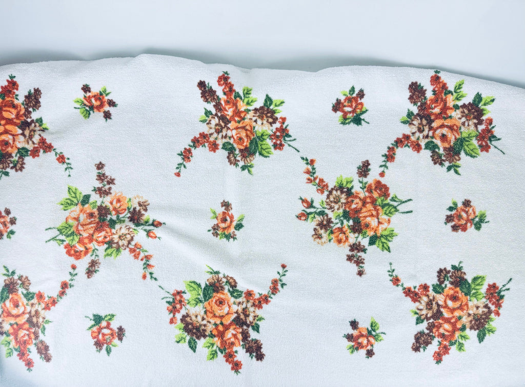 Product image for 'vintage orange floral fringe bath towel' (view b1eeea)