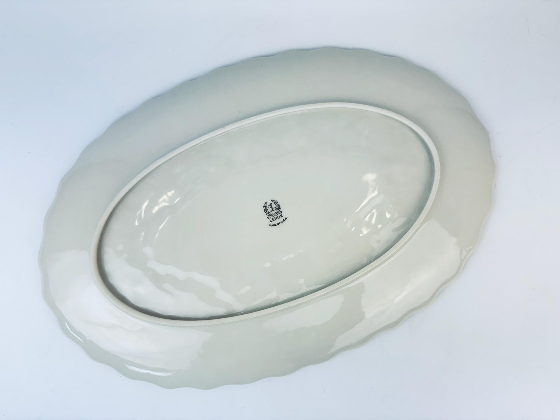 Product image for 'vintage lenox oval beige silver crested serving platter embossed maple leaf design made in usa' (view 2e270f)