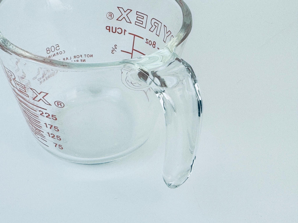 Product image for 'vintage pyrex 508 glass measuring cup 1 cup 250 ml metric imperial system made in usa' (view 18b898)