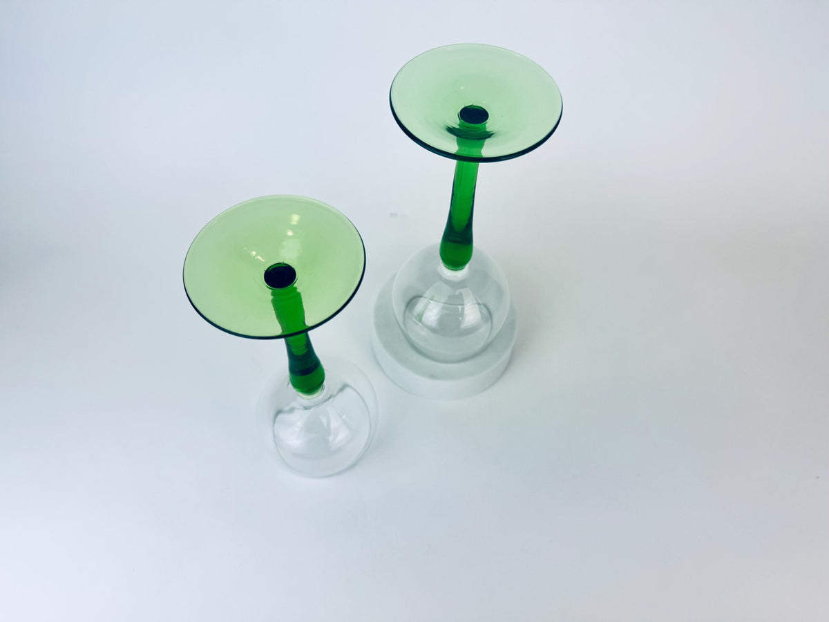 Product image for 'vintage 1970s green stem wine glasses set of 2' (view 3bc23e)