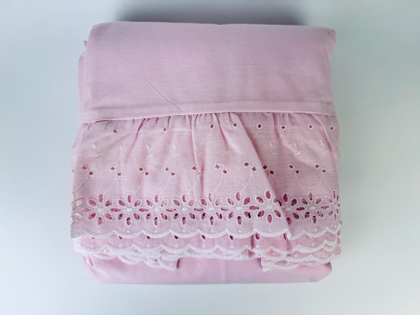 Product image for 'vintage pink broderie anglaise eyelet lace king duvet cover new old stock nos made in canada' (view f7f841)