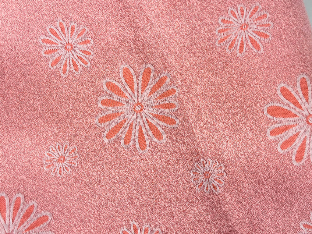 Product image for 'vintage 1960s pink white floral print polyester fabric material 44 x 68' (view 52c145)